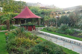 تحقیق پیرامون باغ های ایرانی و سایر کشورها