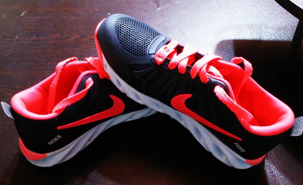 کفش ورزشی زنانه NIKE نایک تولید ایران با ضمانت کفش ورزشی زنانه NIKE نایک تولید ایران با ضمانت