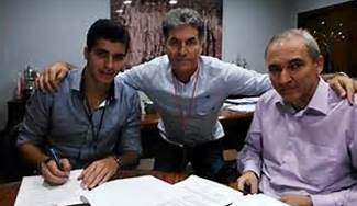 سعید عزت‌اللهی بعد از عقد قرارداد با آتلتیکو مادرید گفت: سیمئونه خواست